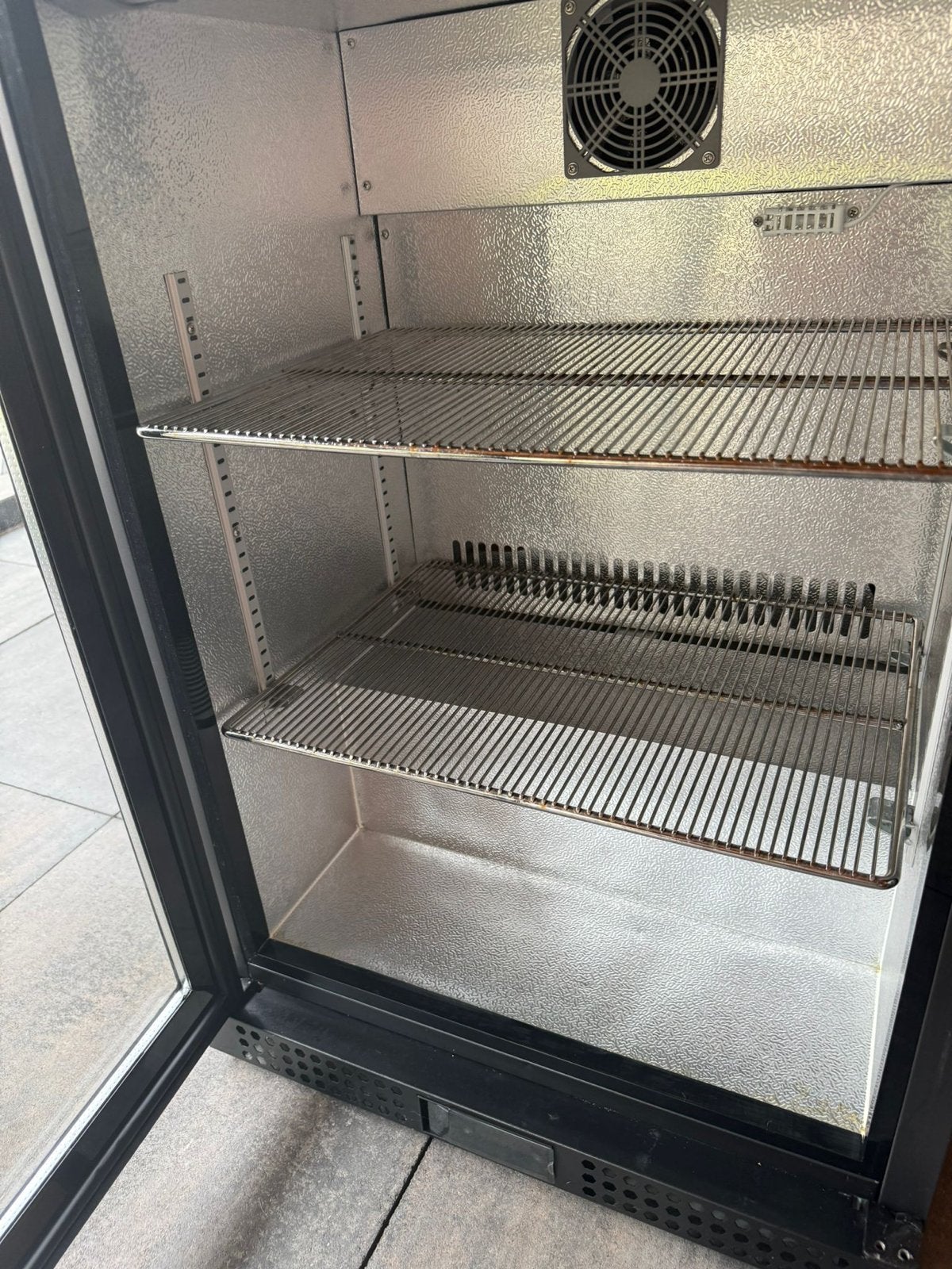 Tefcold BA16H Backbar koeler - Zo goed als nieuw, Witgoed en Apparatuur, Koelkasten en IJskasten, Zonder vriesvak, 100 tot 150 liter