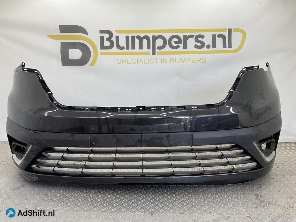 Bumper Renault Trafic III Facelift 620226914R Voorbumper F10, Bumper