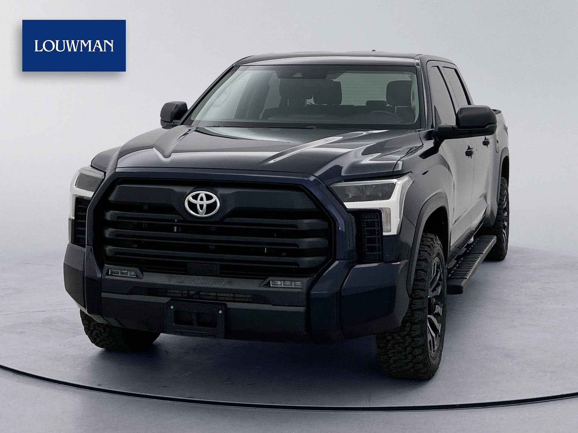 Toyota Tundra V6 SR5 Double Cab | Trekhaak | 3500 kg trekgew, Auto's, Automaat, Stof, Gebruikt, Zwart