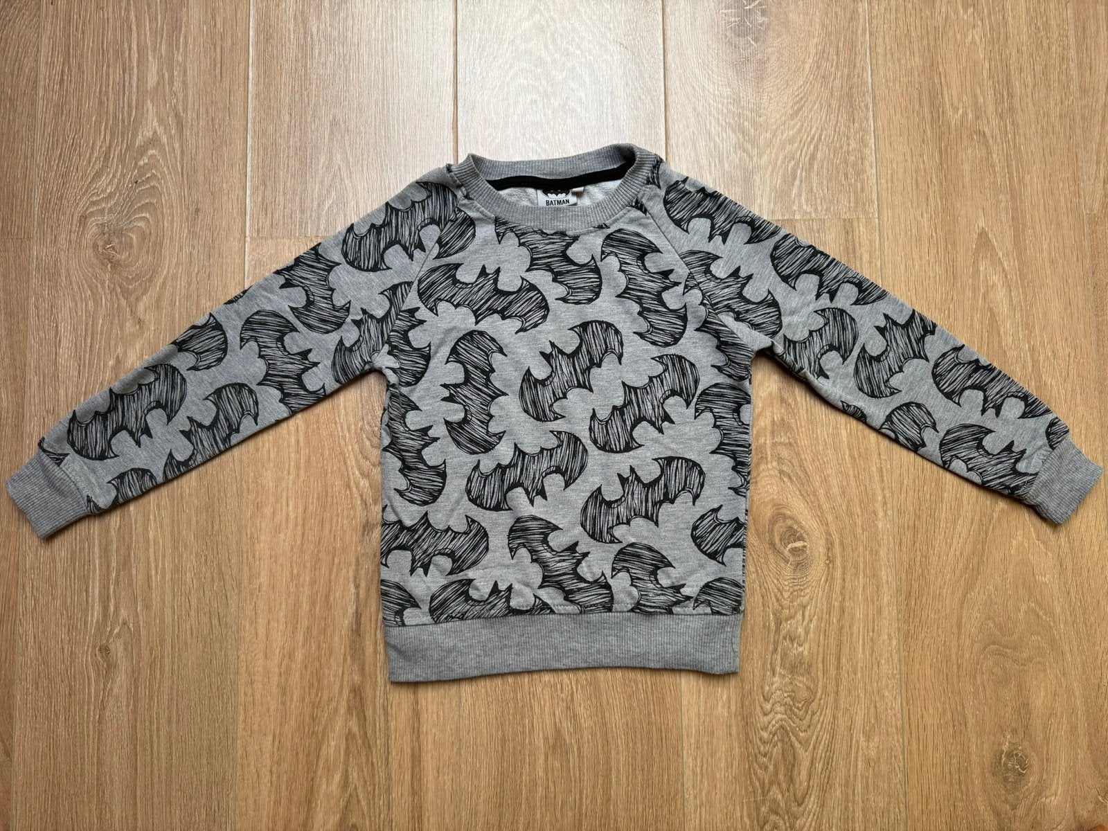 Batman trui grijs/zwart maat 122/128, Ophalen of Verzenden, Gebruikt, Jongen, Trui of Vest