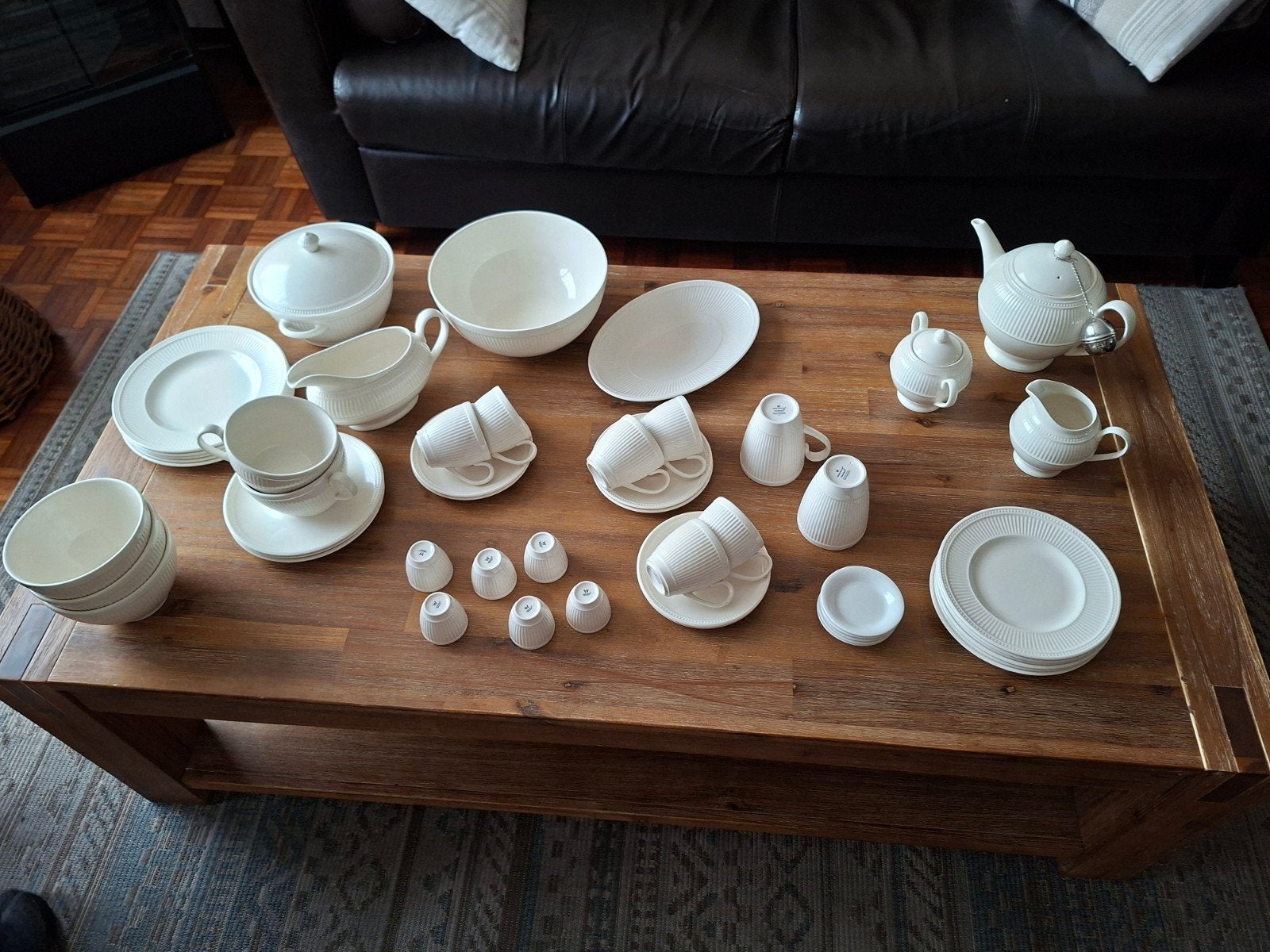 Uitgebreid Wedgwood Servies - Compleet en Nieuw, Huis en Inrichting, Keuken | Servies, Ophalen, Klassiek, Nieuw, Wedgwood