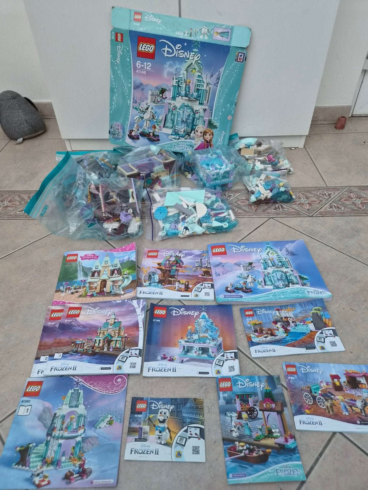 Lego Disney Frozen sets (o.a. 41148, 41167, 41068, 41168)), Gebruikt, Lego, Ophalen of Verzenden, Disney