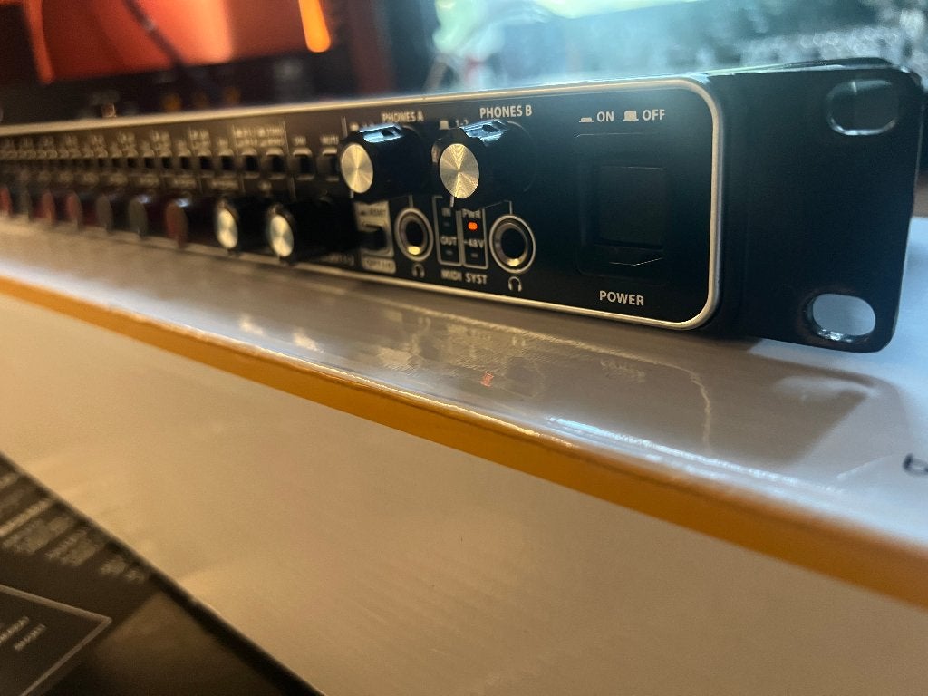 Behringer UMC1820 Audio/Midi Interface, Ophalen, Gebruikt, 10 tot 20 kanalen, Microfooningang