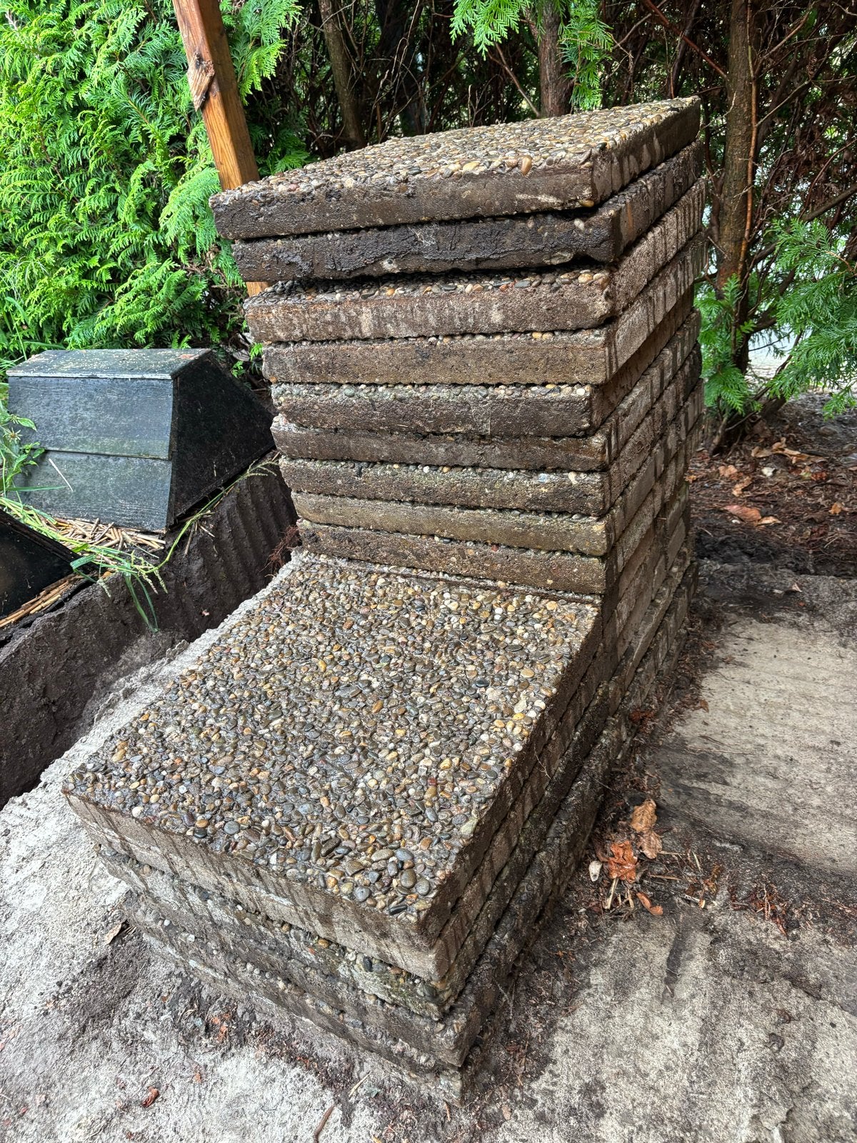 21 grindtegels 50x50 cm gratis af te halen, Tuin en Terras, Tegels en Klinkers, Ophalen, Gebruikt, 5 tot 10 m², Grind