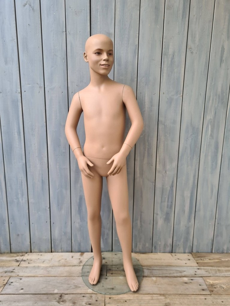 etalagepop jongen 140 cm Hans Boodt paspop 11, Ophalen of Verzenden, Gebruikt, Paspop