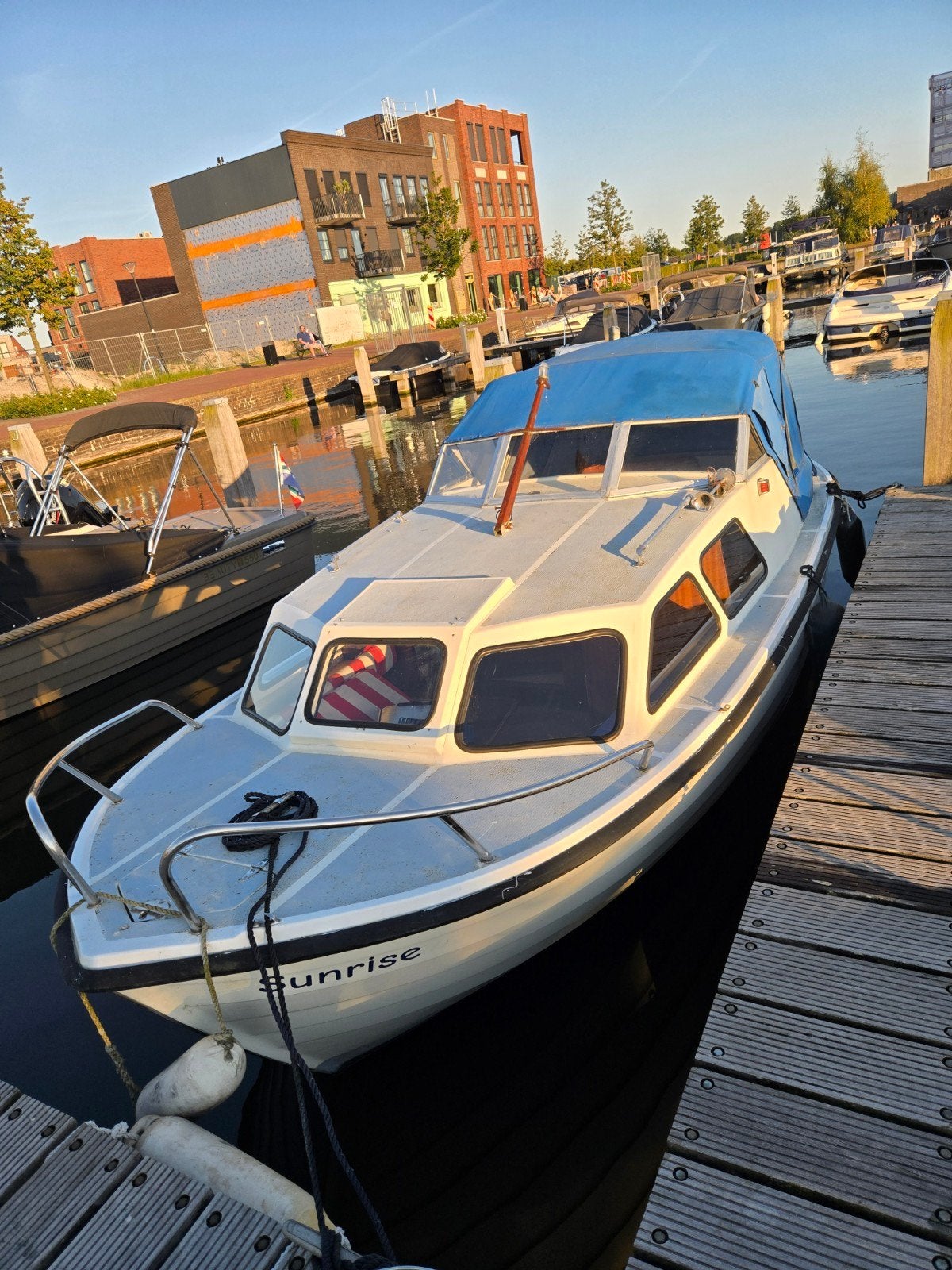 Nette kajuitboot Wikking met toilet en slaapplekken, Watersport en Boten, Ophalen, Overige merken, Gebruikt, Diesel