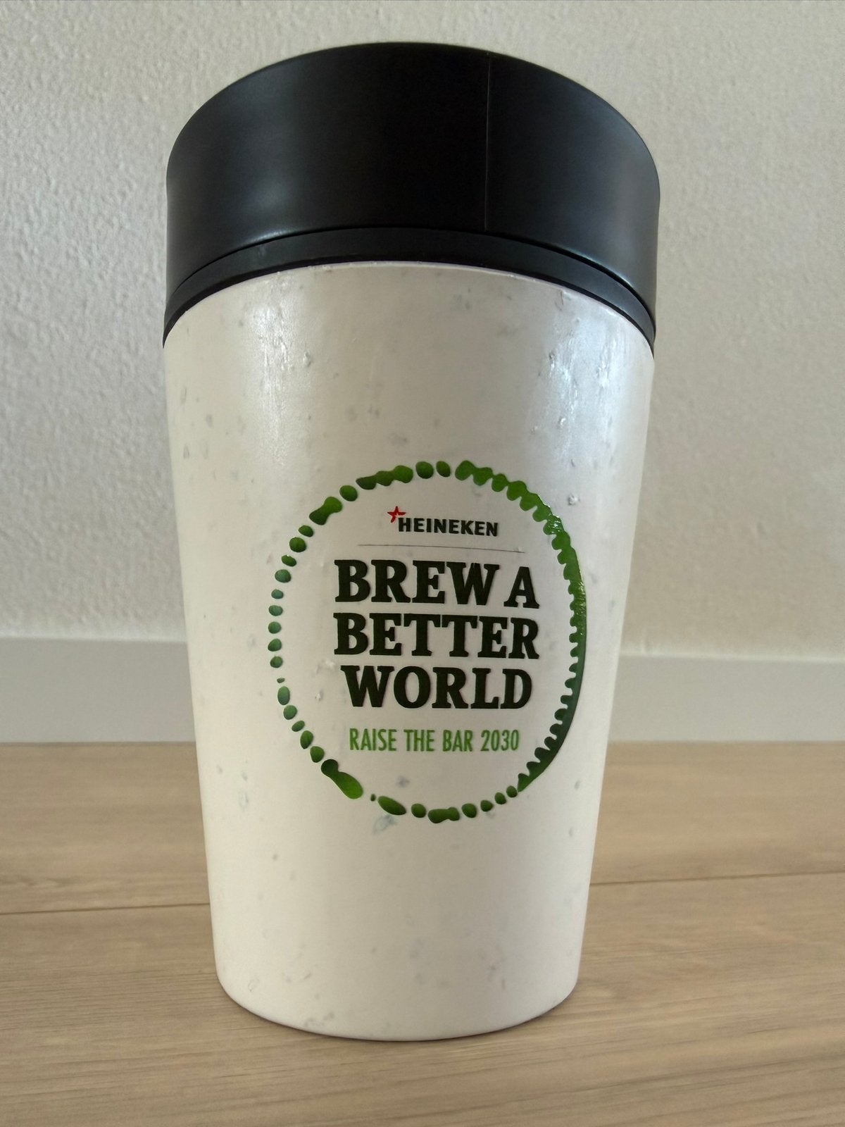 Originele Heineken promotiebeker – Brew a Better World –2030, Ophalen of Verzenden, Zo goed als nieuw, Gebruiksvoorwerp