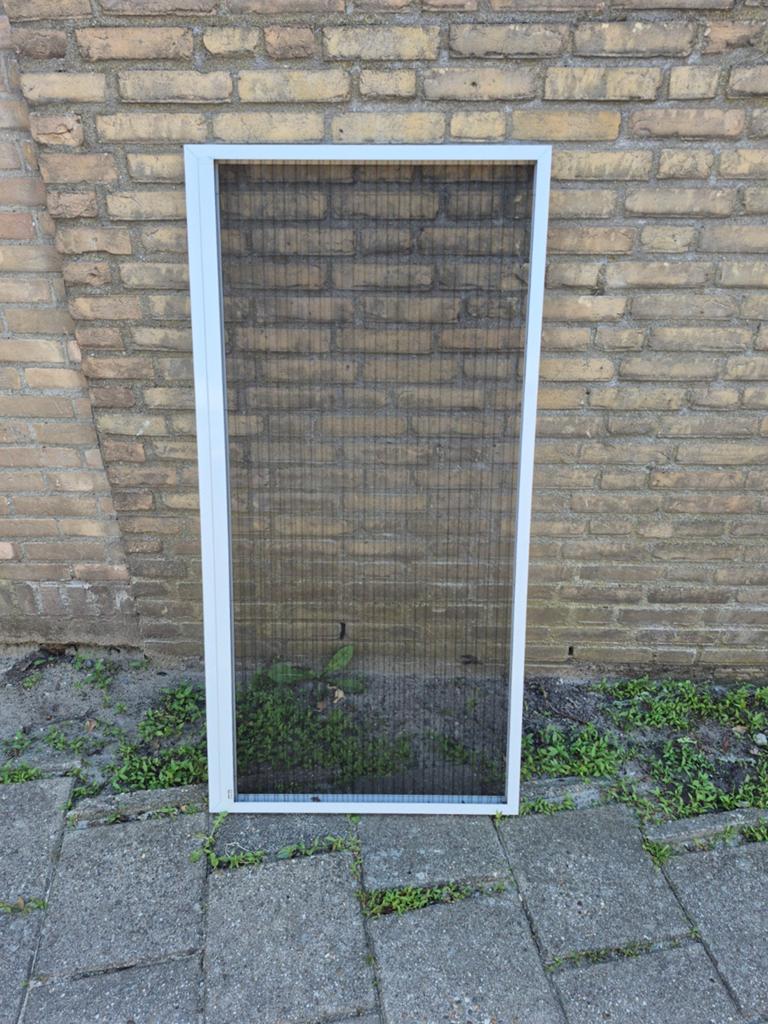 Unilux Hor voor raam. 134,5 cm x 67 cm, Ophalen, Hordeur, Minder dan 200 cm, Zo goed als nieuw