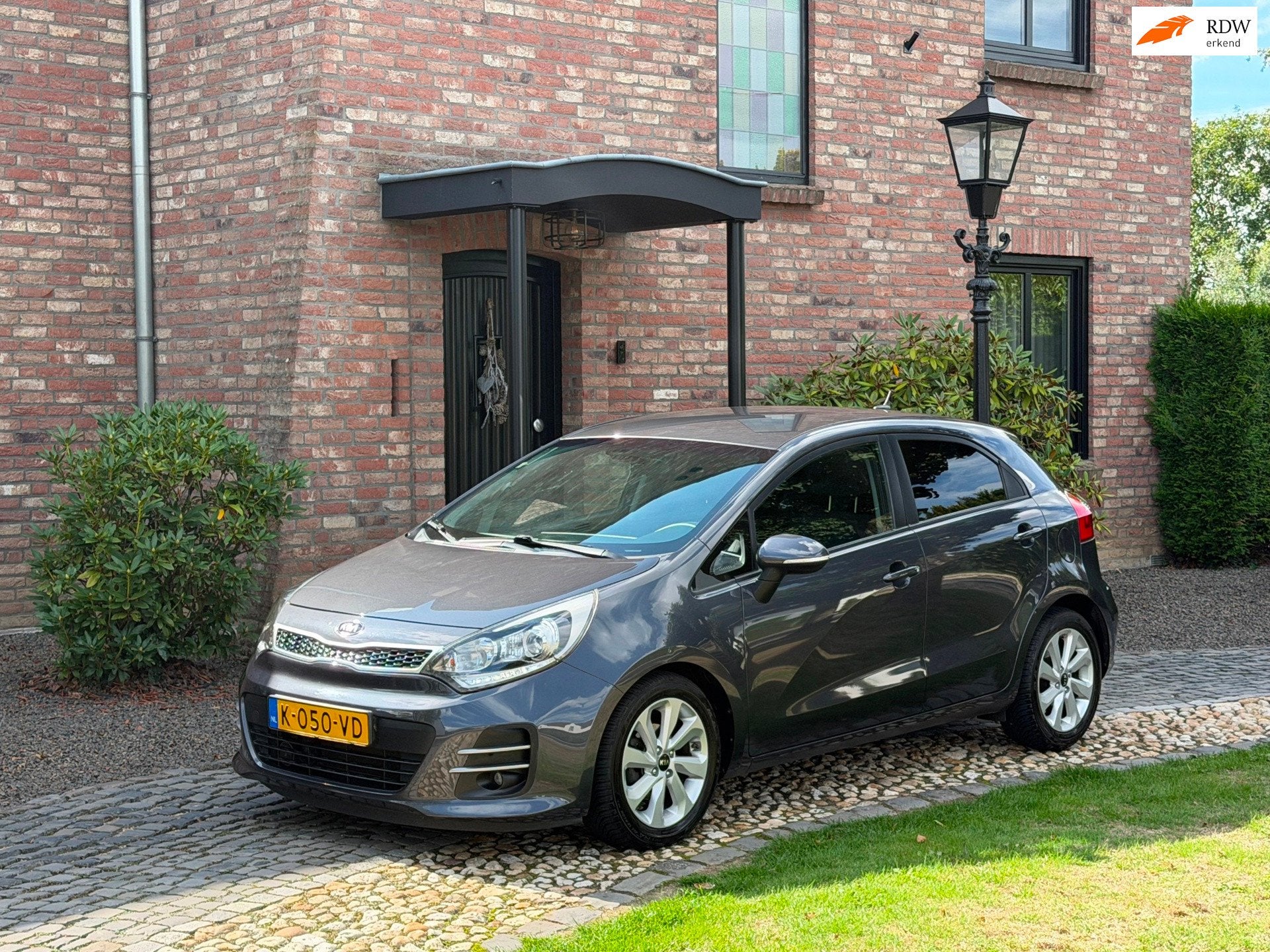 Kia Rio 1.2 CVVT DynamicLine Clima Cruise Camera, Auto's, 1027 kg, 4 cilinders, Bedrijf, Handgeschakeld