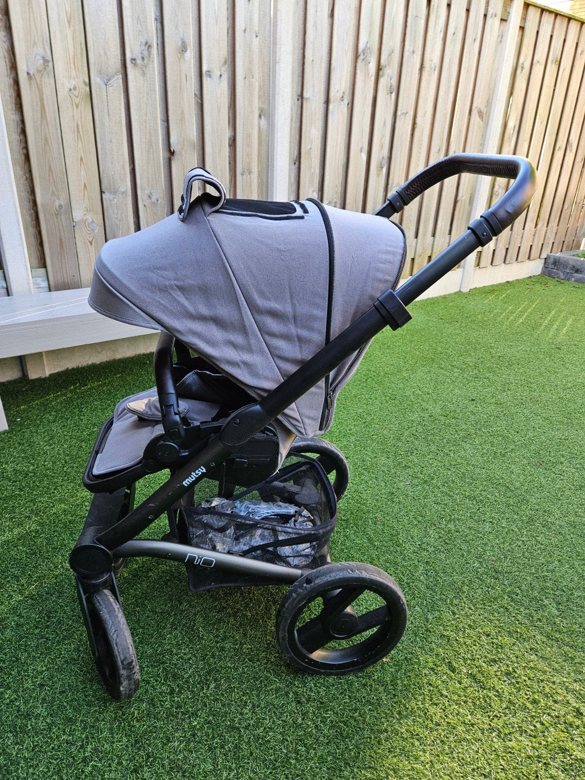 Mutsy Nio Kinderwagen, Kinderen en Baby's, Buggy's, Ophalen, Gebruikt, Overige merken, Verstelbare rugleuning