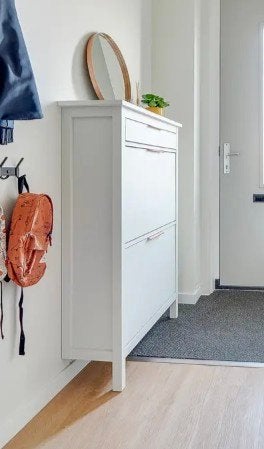 IKEA Hemnes schoenenkast lichtgrijs met koperen handgrepen, Ophalen of Verzenden, Gebruikt, Modern, Scandinavisch
