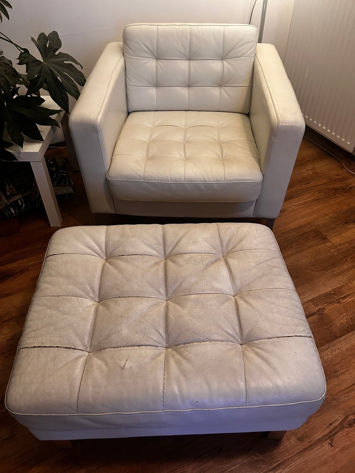 Landskrona fauteuil en poef, Ophalen, Eenpersoons, 75 tot 100 cm, Zo goed als nieuw