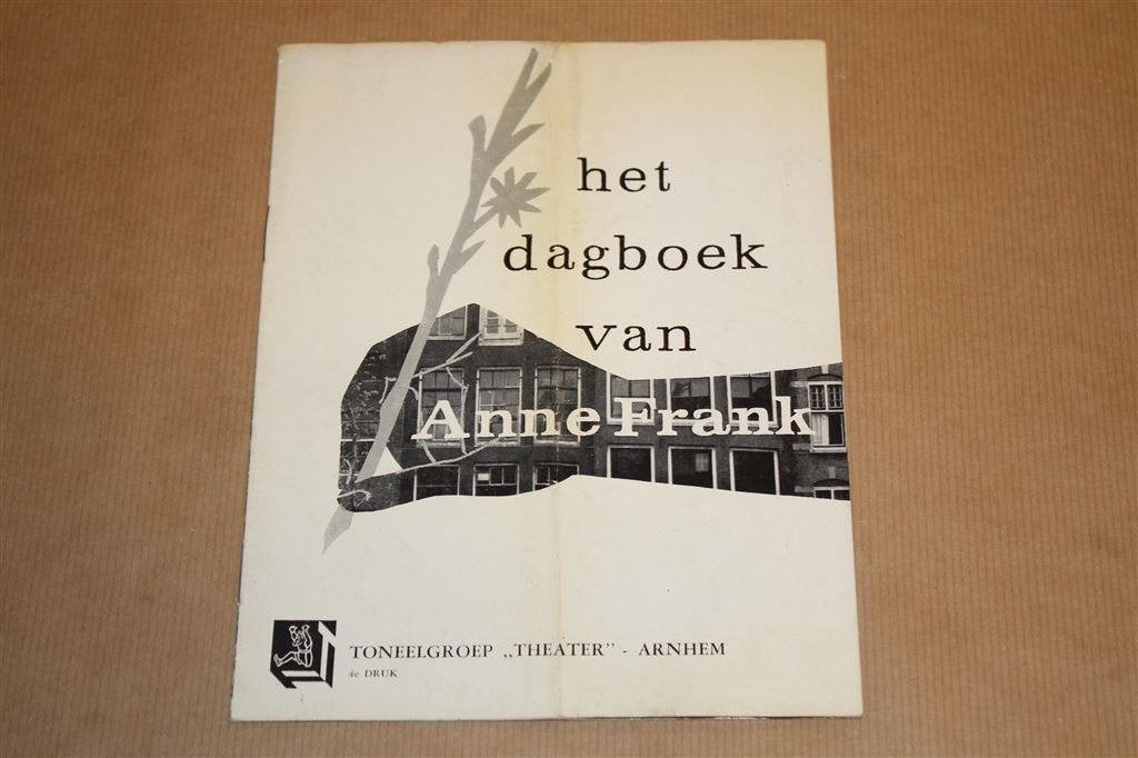 Het dagboek van Anne Frank - Progr. Toneelgroep Arnhem, Ophalen of Verzenden, Gelezen