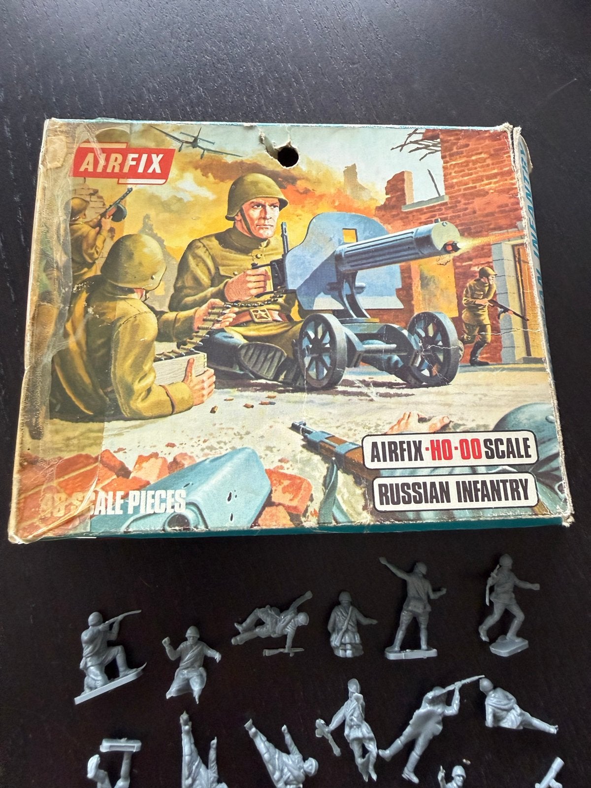 Airfix HO-OO Schaal Russische Infanterie Figuren (Vintage), Ophalen of Verzenden, Gebruikt, 1:35 tot 1:50, Figuur of Figuren
