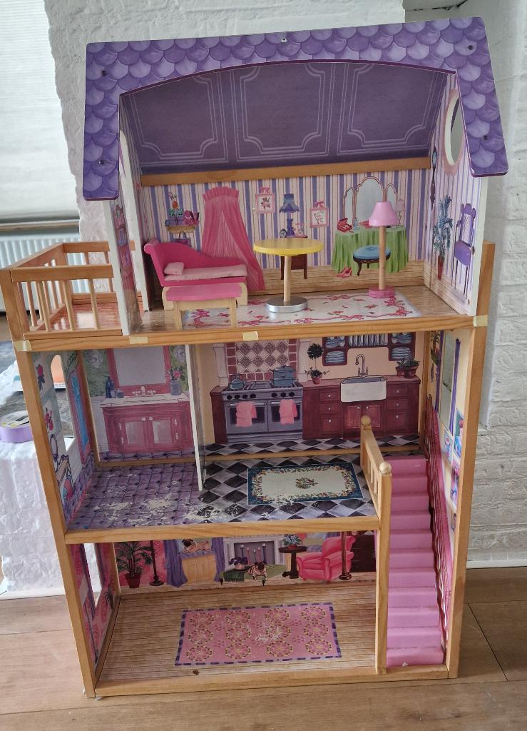 Barbie houten huis, Kinderen en Baby's, Speelgoed | Poppenhuizen, Ophalen, Gebruikt, Poppenhuis