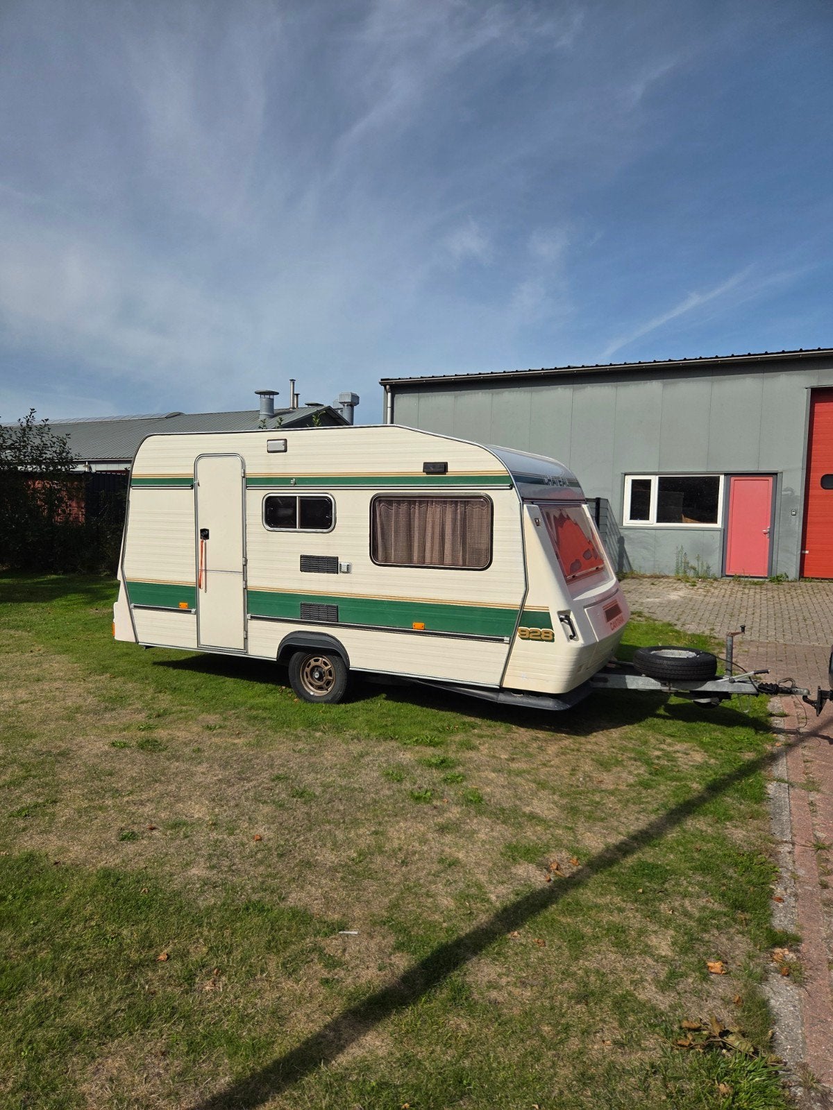chateau caravan, Chateau, Treinzit, Particulier, 4 tot 5 meter
