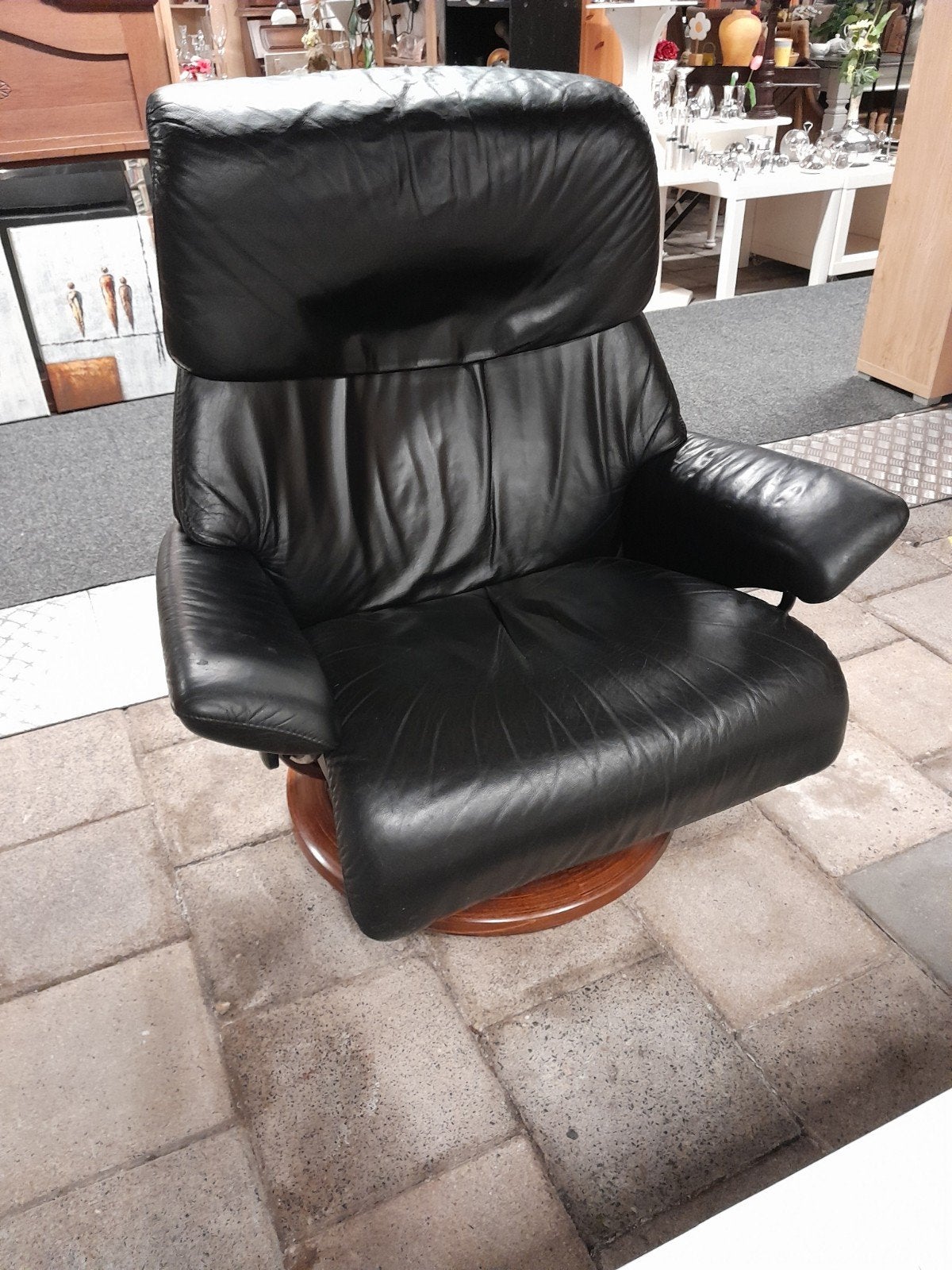 Stresless zwart leren relaxfauteuil met houten voet, Ophalen, Gebruikt, Leer, Klassiek, Comfortabel
