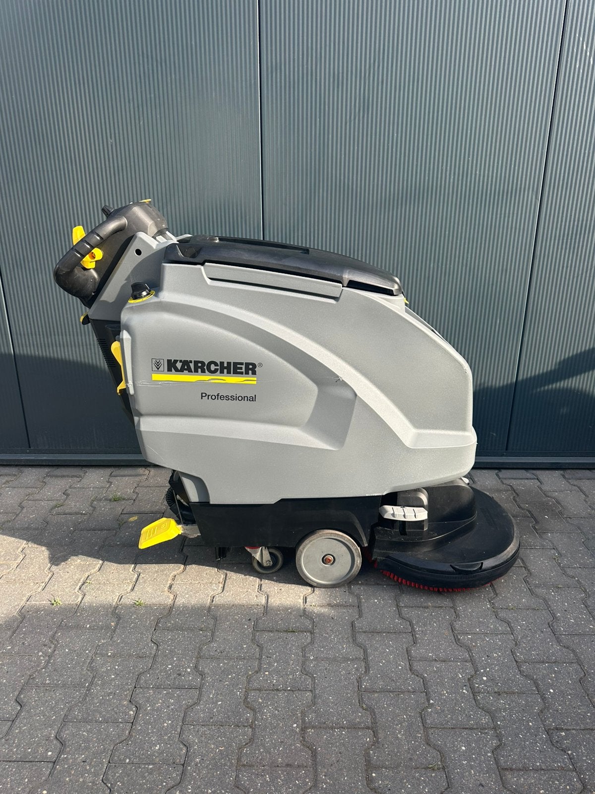 Kärcher B40 W schrob-/zuigmachine - technisch 100%, Huis en Inrichting, Schoonmaakartikelen, Overige typen, Ophalen