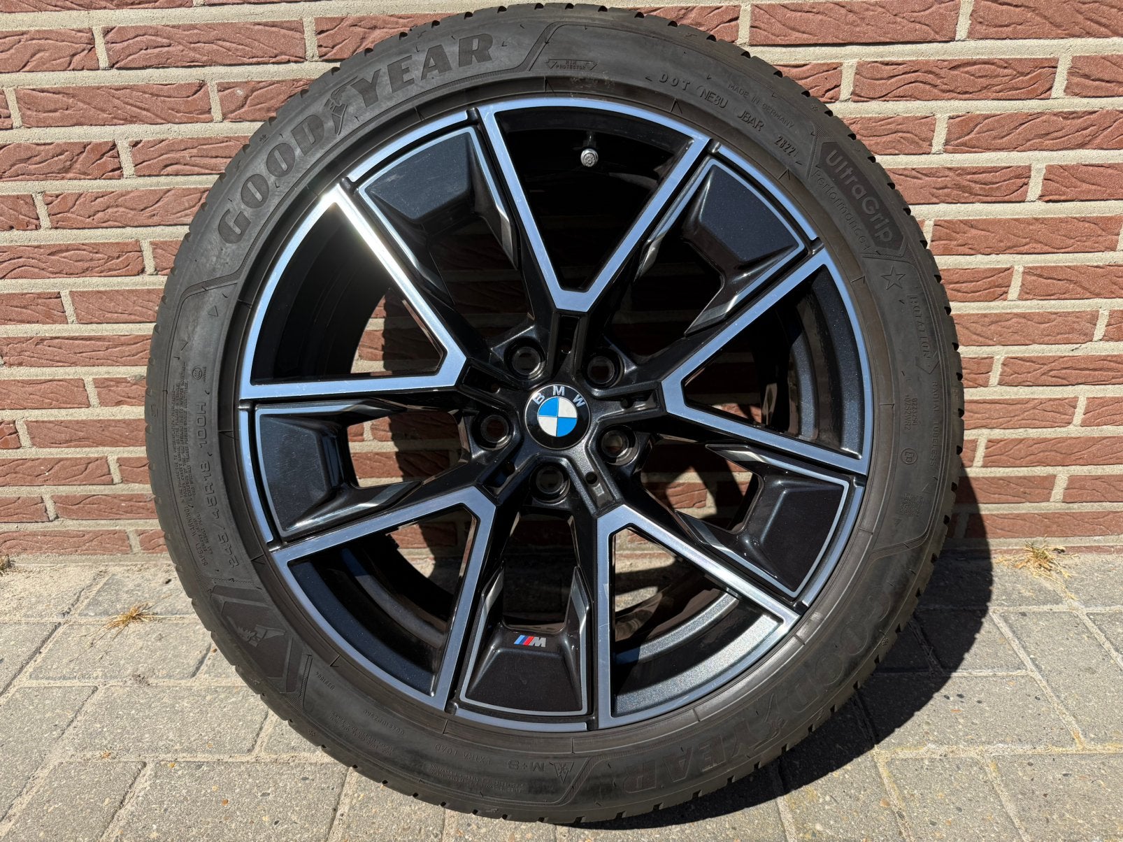 BMW 4 serie i4 G26 18 inch velgen 858M styling winterbanden, Auto-onderdelen, Banden en Velgen, Ophalen, 18 inch, 245 mm, Banden en Velgen