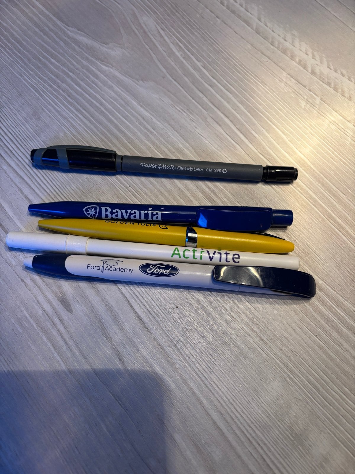 Pennenset met reclame: Bavaria, Golden Tulip, Activite, Ford, Overige merken, Pennenset, Gebruikt, Ophalen of Verzenden