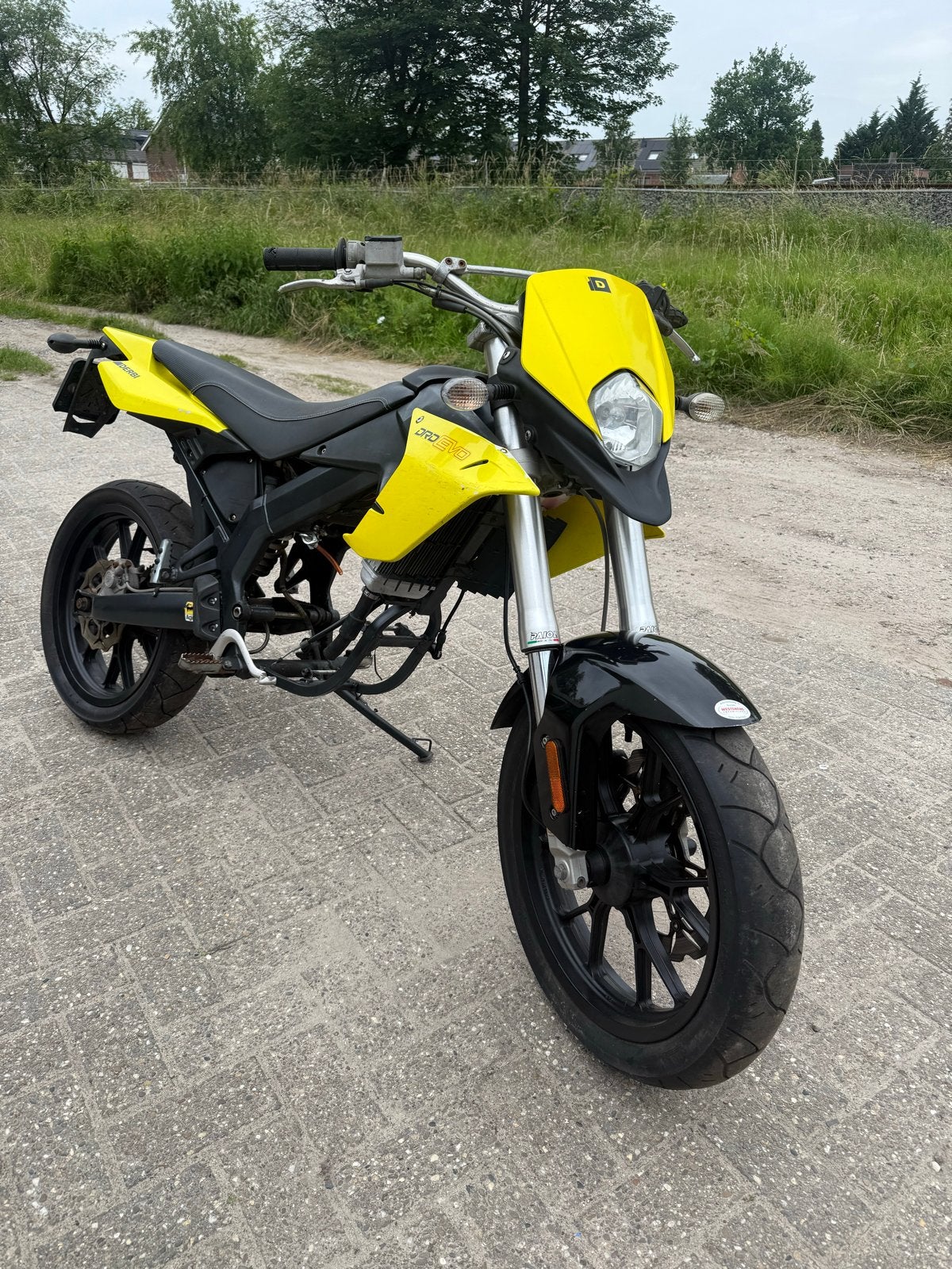 Derbi DRD Evo rollend frame - 1ste eigenaar, Fietsen en Brommers, Brommers | Derbi, 6 versnellingen, Gebruikt, Derbi, Maximaal 45 km/u
