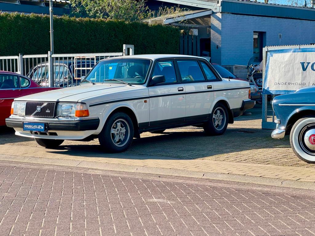Volvo 244 GLT, Automaat, Gebruikt, Overige modellen, Wit