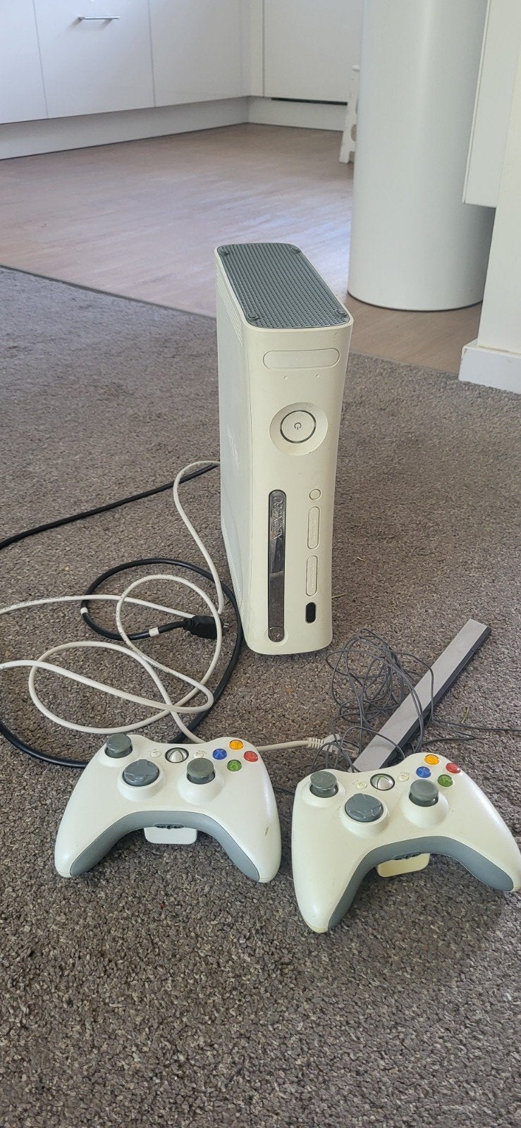 Xbox spelcomputer inclusief controllers, Ophalen, 250 GB, Met 2 controllers
