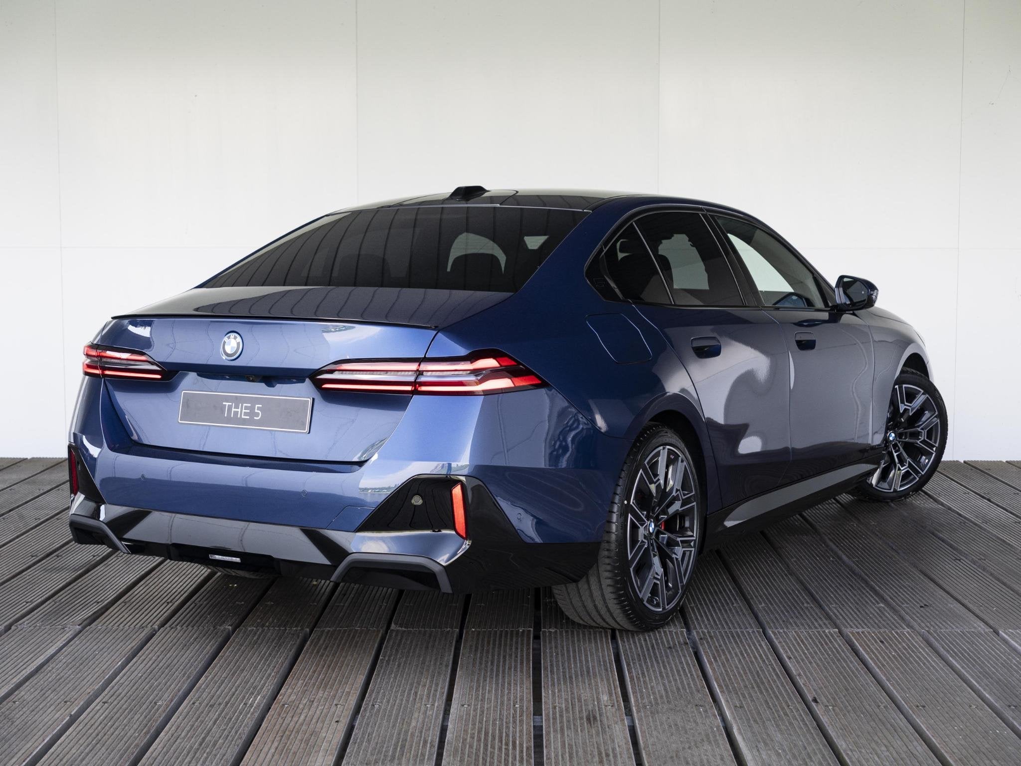 BMW 5 serie 530e xDrive | M Sportpakket Pro | Innovation Pac, Auto's, Automaat, 1998 cc, Stof, 4 cilinders
