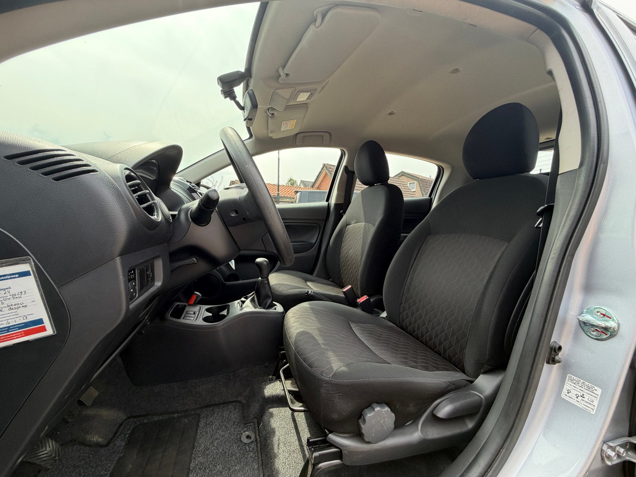 Mitsubishi Space Star Space Star 1.2 Connect+ (bj 2023), Keurmerk '100% Onderhouden', Gebruikt, Euro 6, 850 kg