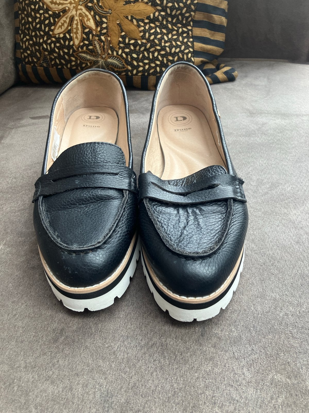 Dune zwarte loafers met dikke zool, maat 40, Ophalen of Verzenden, Gedragen, Instappers, Zwart
