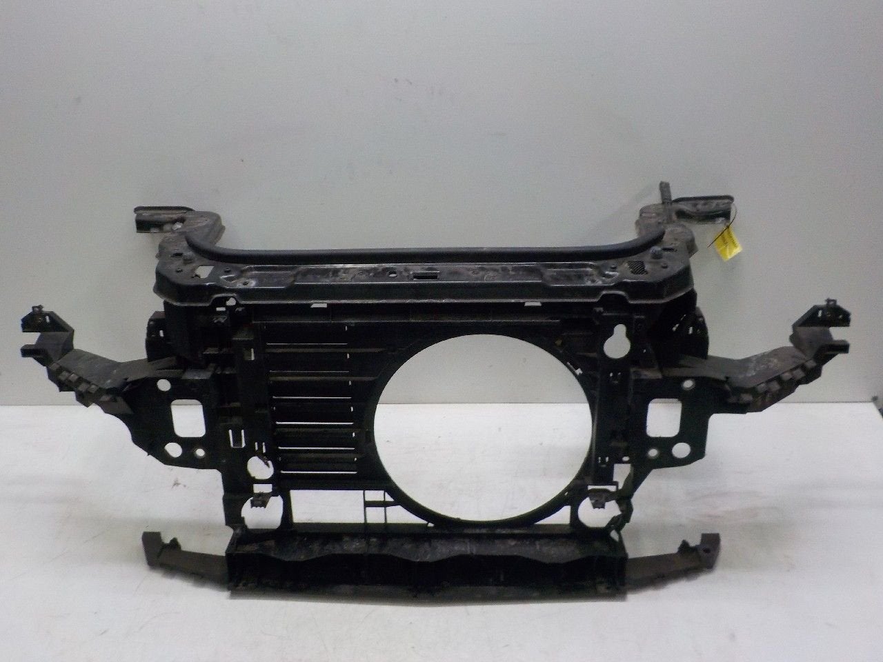 Voorfront slotplaat Mini Countryman, Auto-onderdelen, Onderdelen@venauto.nl, Van der Ven Autorecycling B.V., Gebruikt, Ettenseweg 76, 4706 PB Roosendaal, The Netherlands