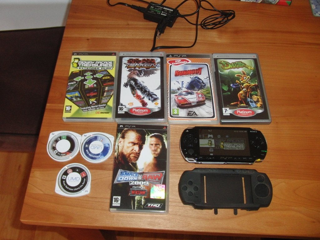 Sony PSP Fat (Model 1004) met Mortal Kombat Tekken etc, Zwart, Ophalen of Verzenden, PSP, Gebruikt