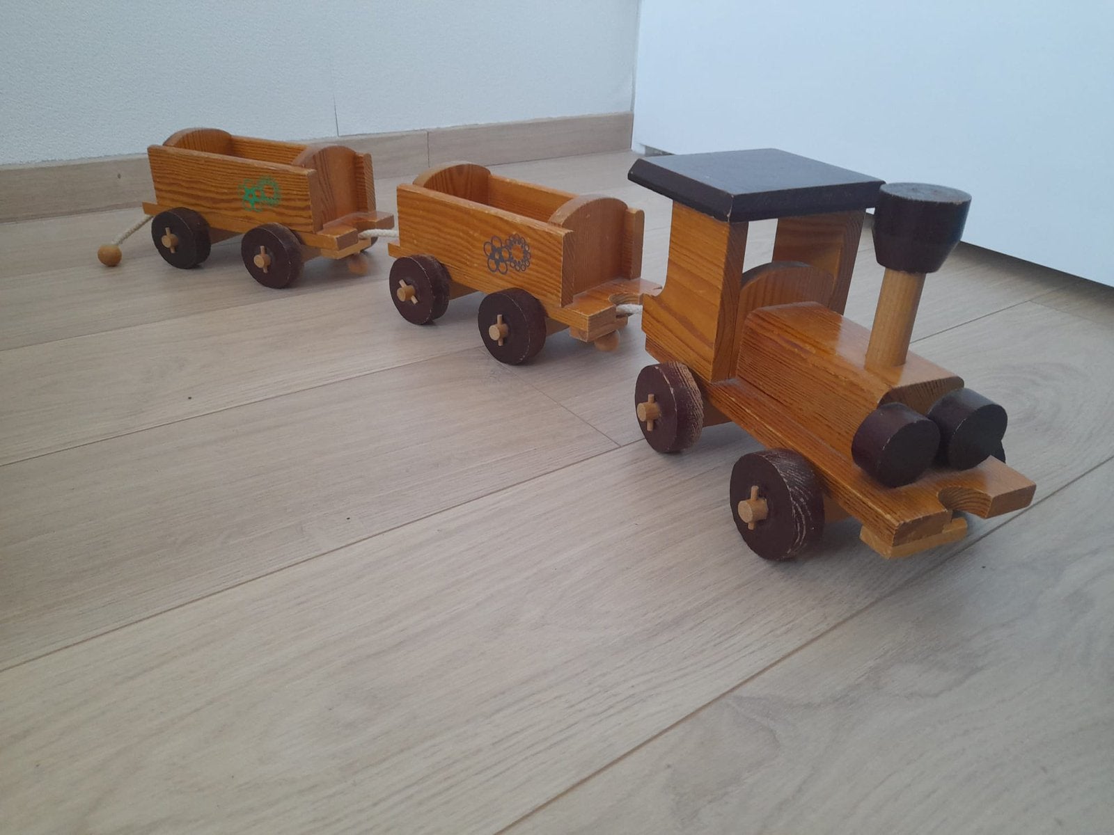 Houten Trein met Wagons - Vintage Speelgoed, Kinderen en Baby's, Speelgoed | Houten speelgoed, Ophalen of Verzenden, Gebruikt