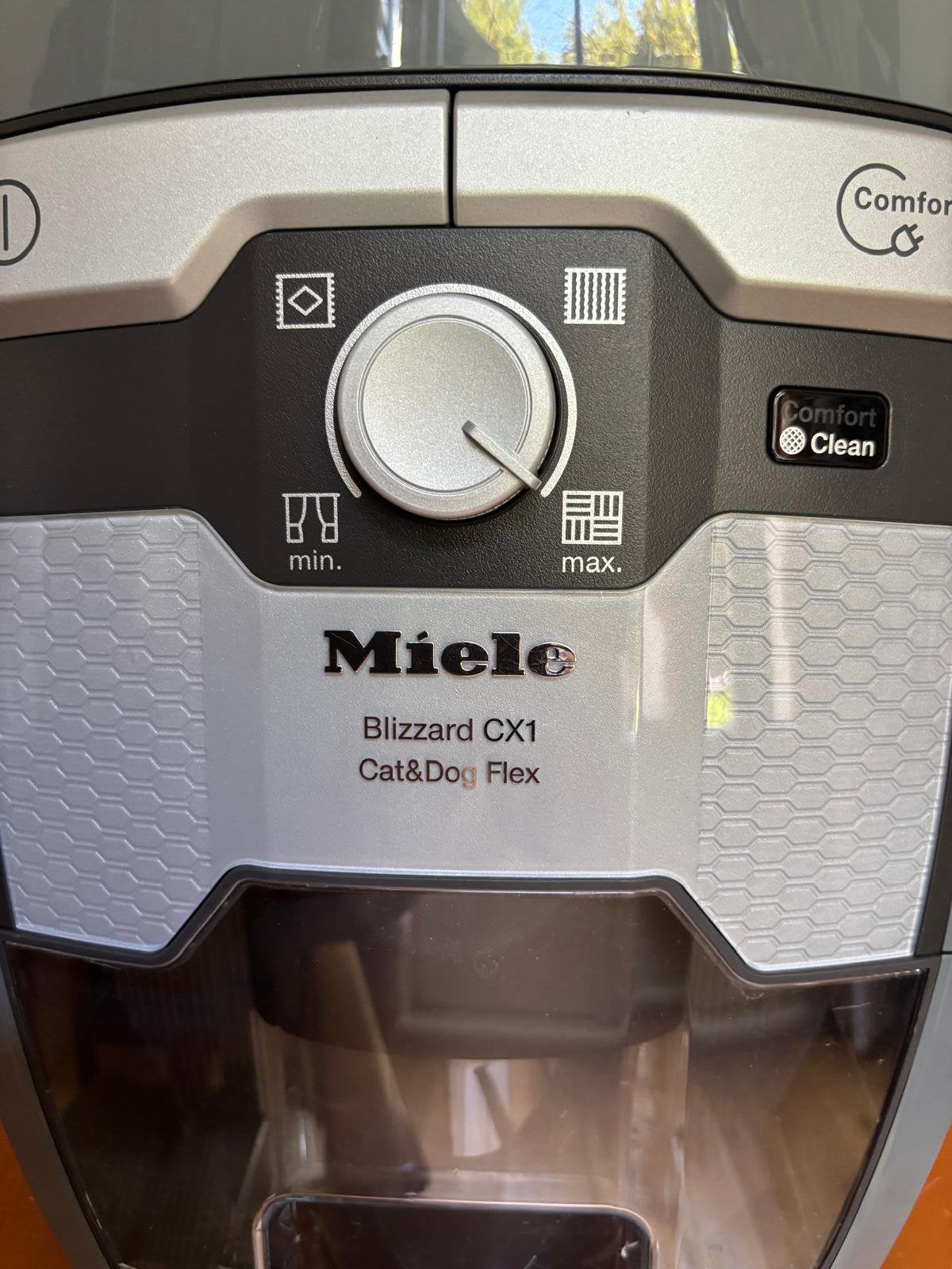 Miele Blizzard CX1 Cat and Dog Flex, Overige typen, Zo goed als nieuw, Miele, Minder dan 1200 watt
