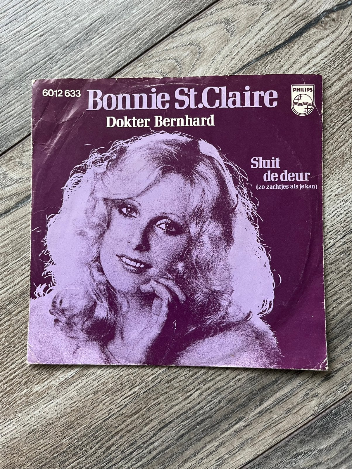 Bonnie St Claire - dokter bernhard, Ophalen of Verzenden, Zo goed als nieuw