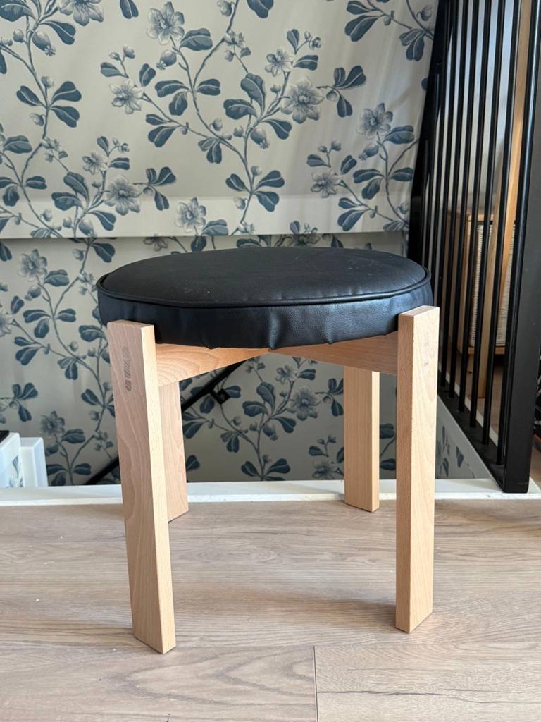IKEA HOLMSJÖ krukken met zwarte zitting (3 stuks), Huis en Inrichting, Ophalen of Verzenden, Gebruikt, Hout