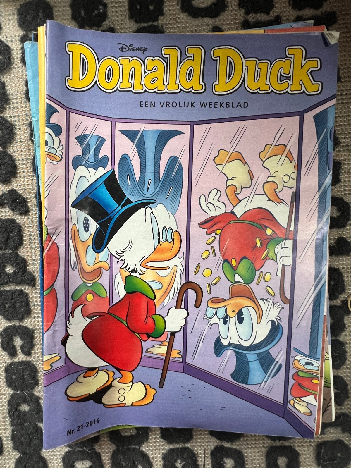 Donald Duck Weekblad - Jaargang 2016 (17 nummers), Meerdere stripboeken, Ophalen of Verzenden, Gelezen