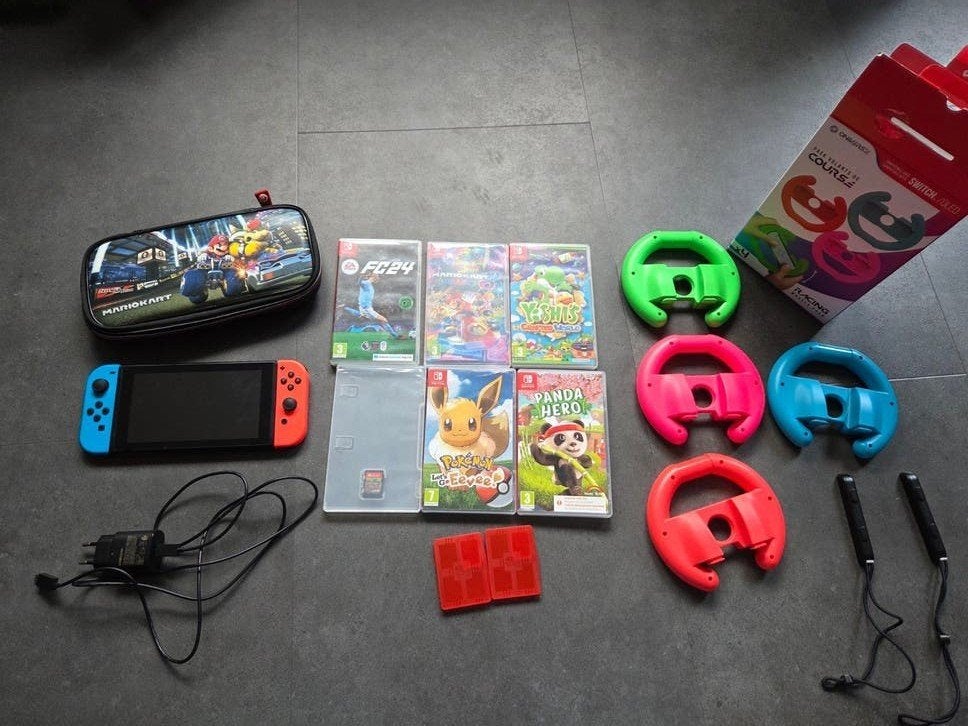 Nintendo Switch spelcomputer oa met 6 spellen, Ophalen of Verzenden, Zo goed als nieuw, Met 1 controller, Switch Original