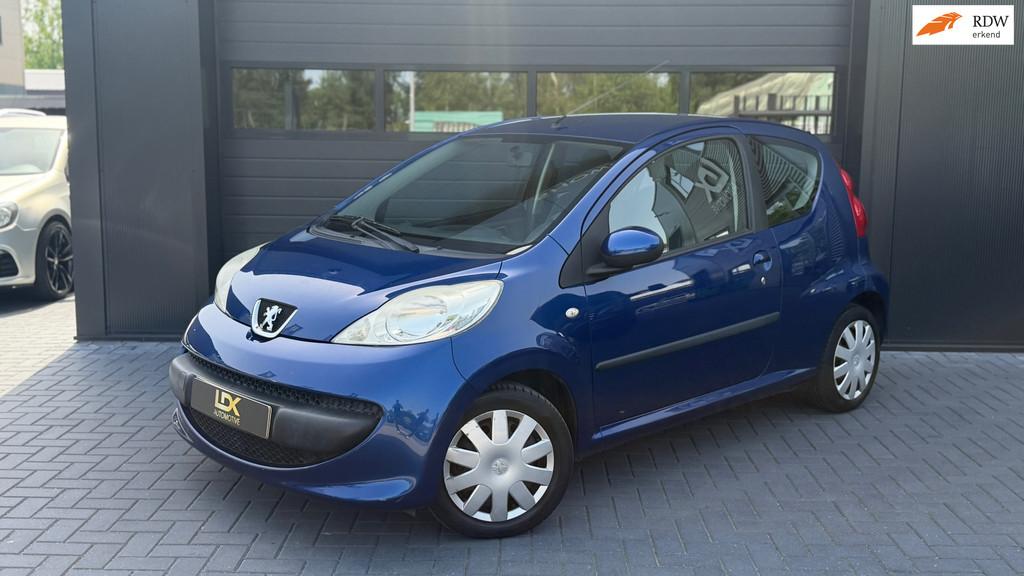 Peugeot 107 1.0-12V XR Airco|Toerenteller|Elek ramen, Voorwielaandrijving, 68 pk, Bedrijf, Handgeschakeld