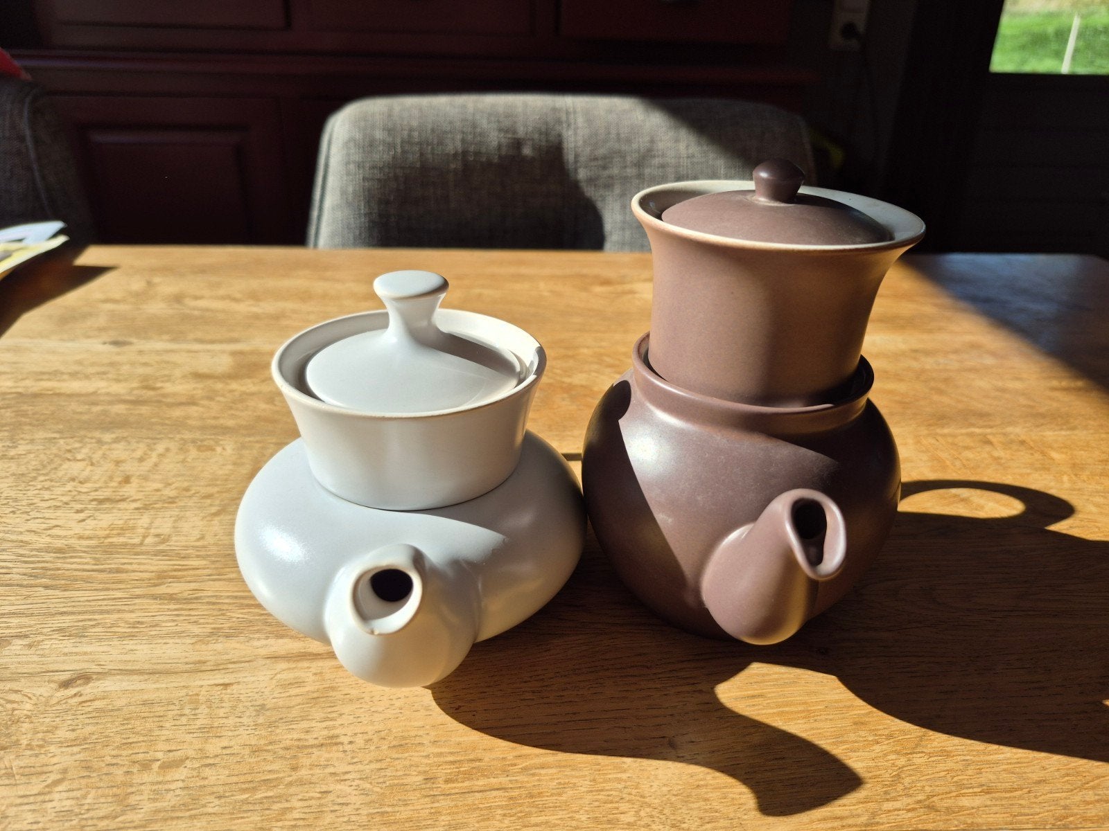 2 eenpersoons koffiepotjes, Goedewaagen en Driehoek Huizen, Ophalen of Verzenden