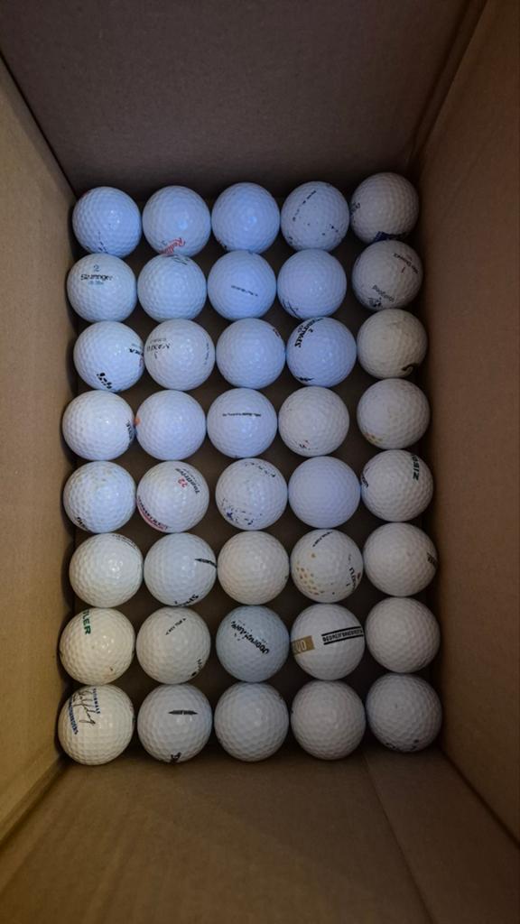 200x Golfballen / Lakeballs - Gemixed, Ophalen of Verzenden, Gebruikt, Bal(len), Overige merken