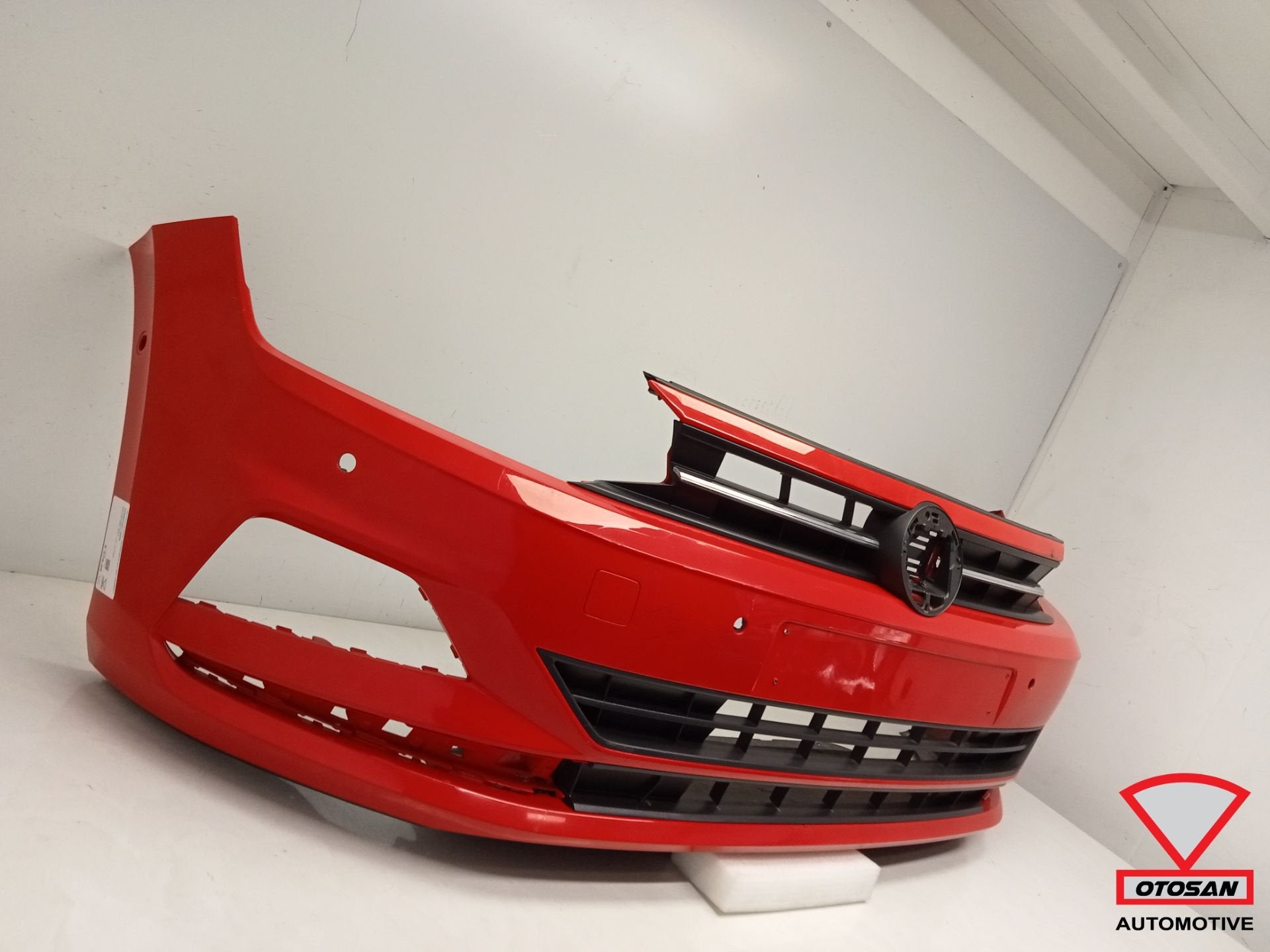 VW Polo 2G 6xPDC Voorbumper 2017-2021 Origineel!, Gebruikt, Volkswagen, Volkswagen AG, Bumper