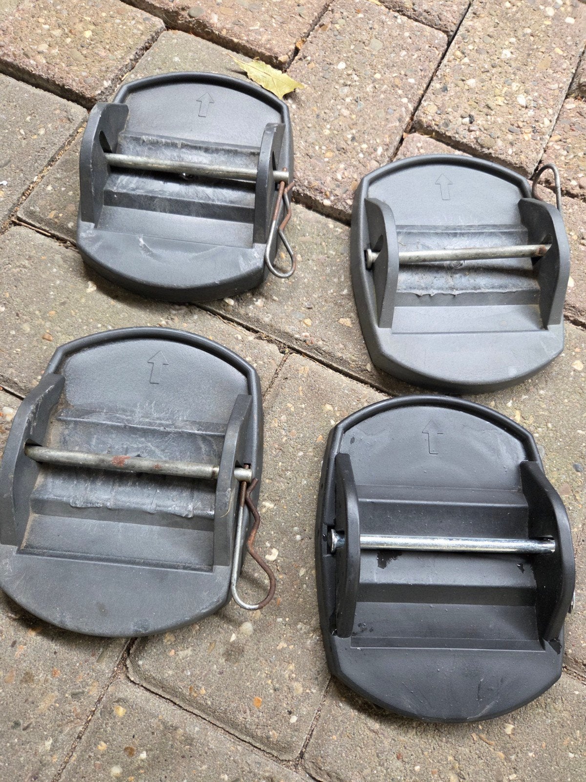 Set van 4 gebruikte caravan uitdraaisteun platen, Caravans en Kamperen, Ophalen of Verzenden, Gebruikt