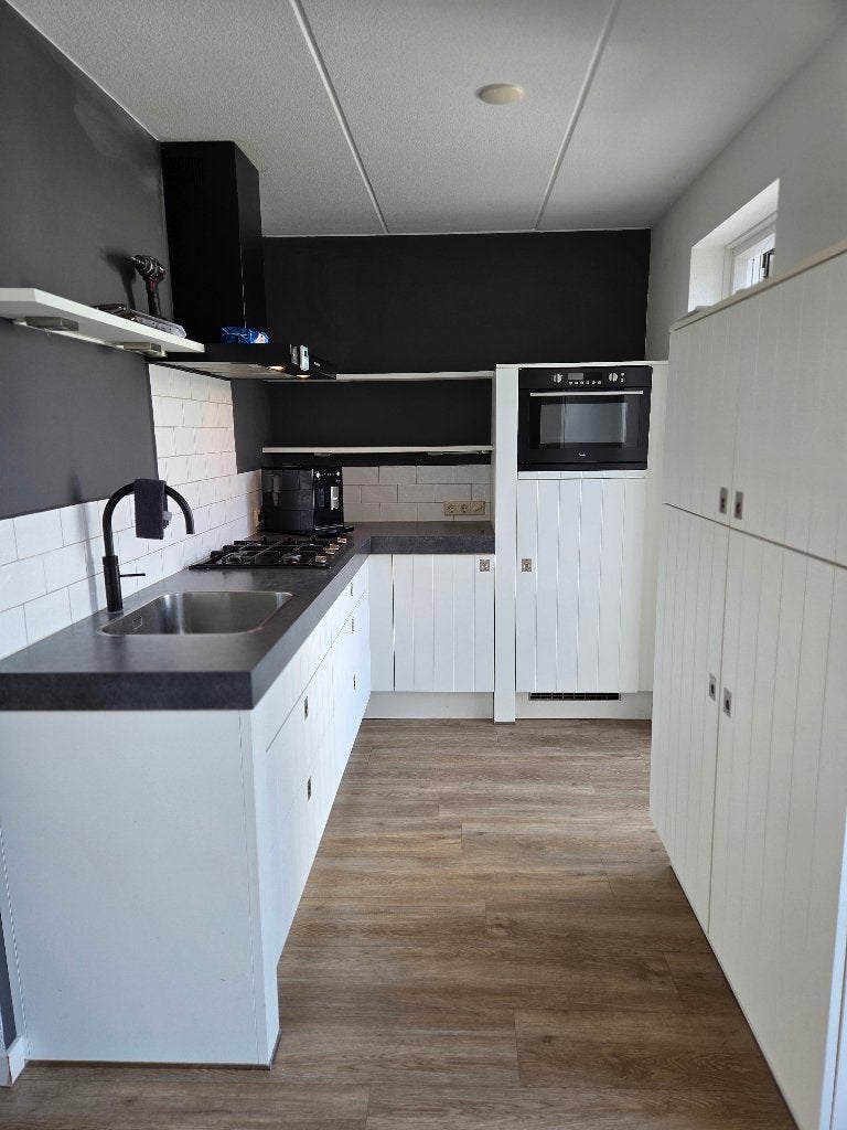 Mooie keuken incl. alle apparatuur, Ophalen, Gebruikt, Wit, Hoekkeuken