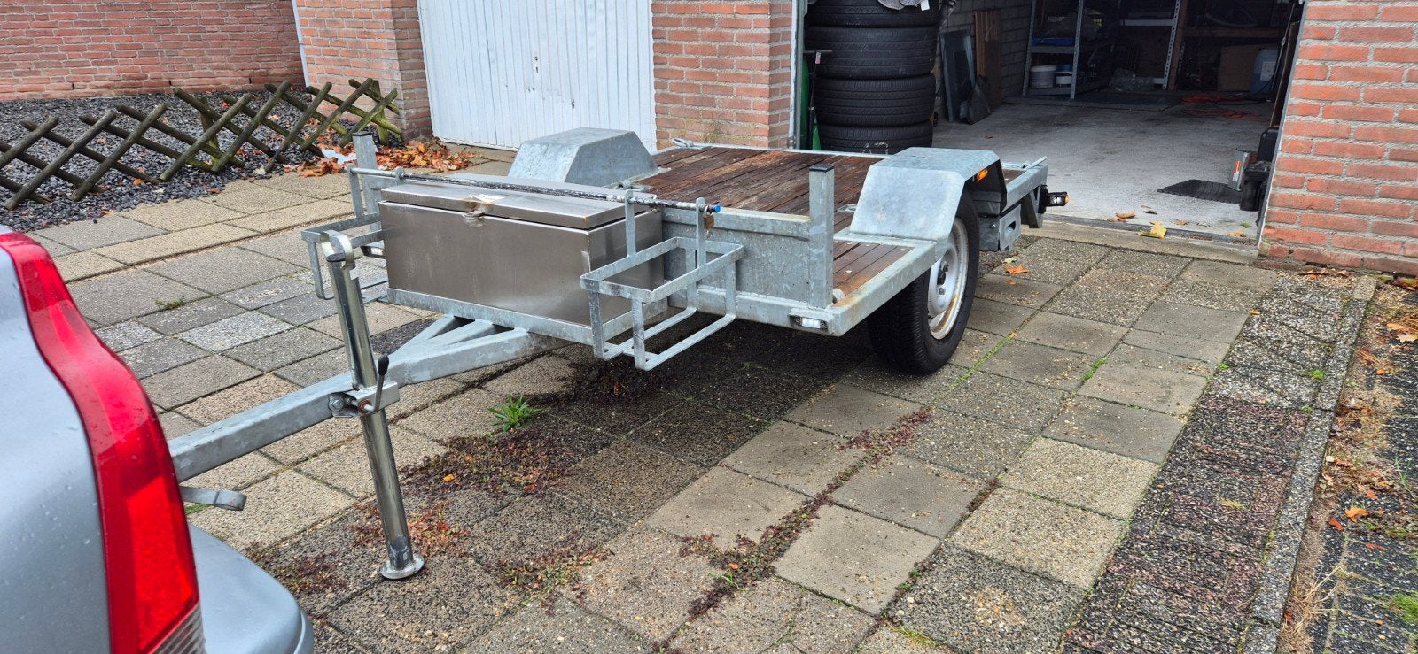 Quad aanhanger met rijplaten en opbergruimte, Ophalen, Gebruikt