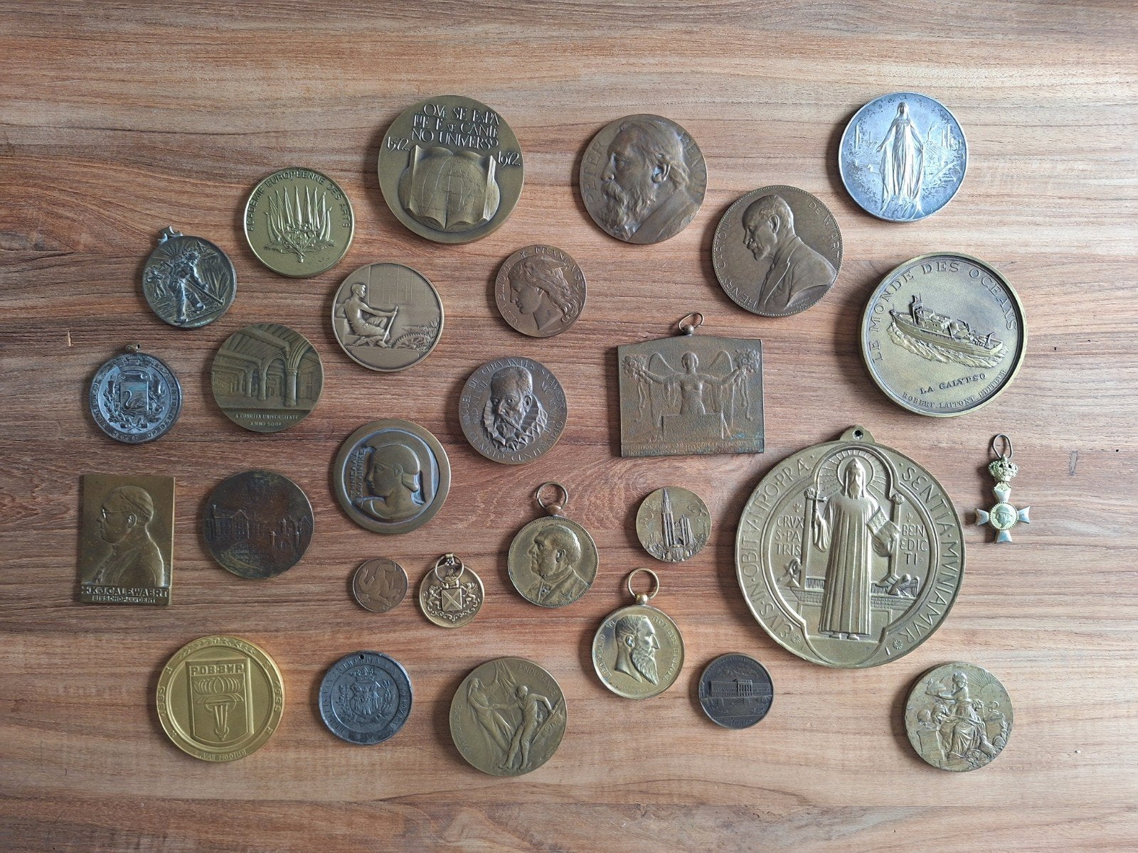 Antieke penningen, Postzegels en Munten, Penningen en Medailles, Ophalen of Verzenden, Overige materialen