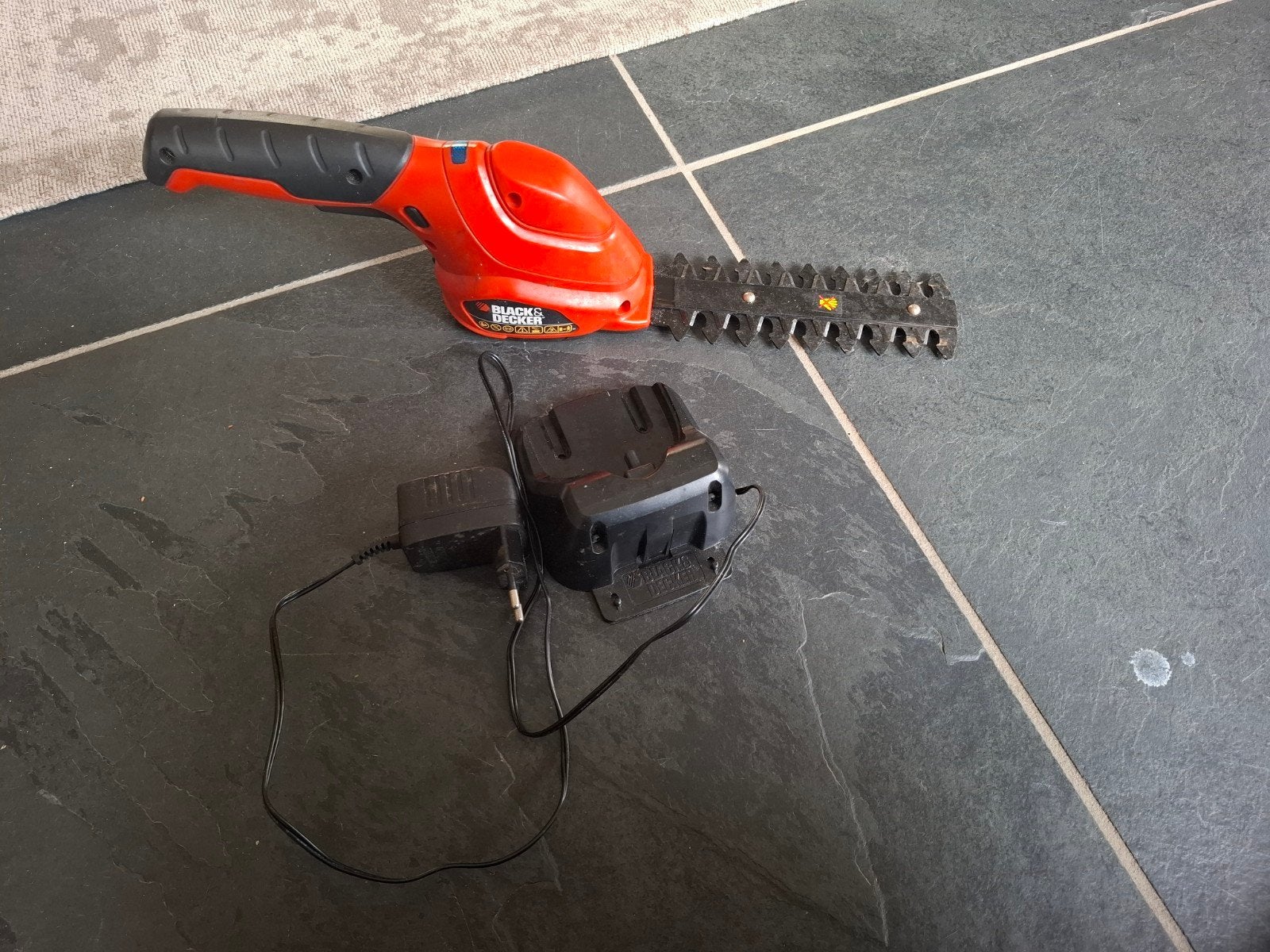 Black & Decker electrische heggeschaar, Ophalen of Verzenden, Gebruikt, Elektrisch