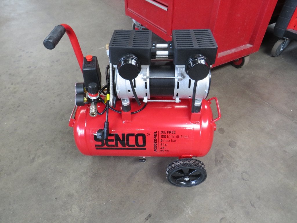 Senco AC20224BL-EU Olievrije Stille compressor 24 liter, Doe-het-zelf en Verbouw, Compressors, Ophalen, 6 tot 10 bar, Zandhaarweg