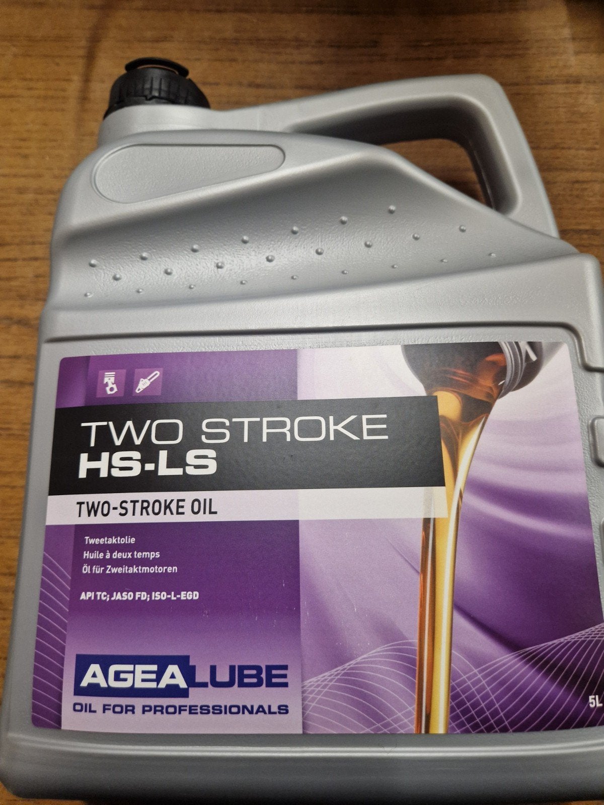 AGEALUBE TWO STROKE HS-LS Olie - 5L Tweetaktolie, Ophalen, Nieuw, [Overige automerken, Universele onderdelen]