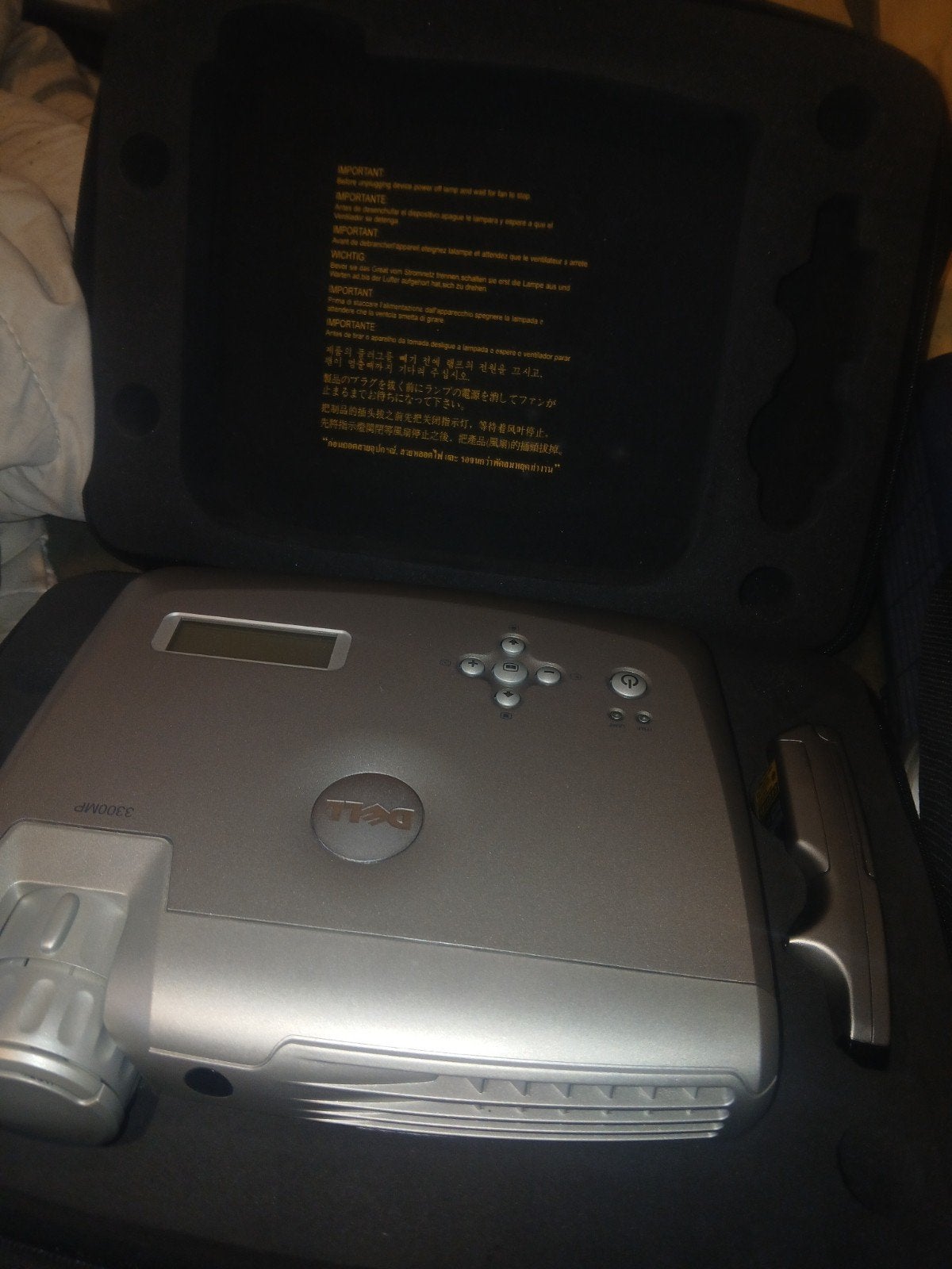 Dell Projector 3300MP met draagtas, Audio, Tv en Foto, Beamers, Gebruikt, Ophalen of Verzenden, Dell, DLP